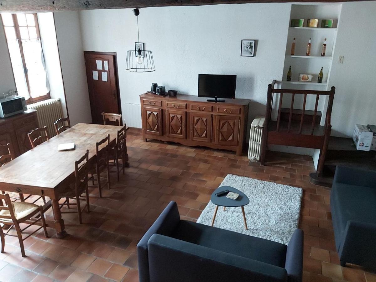 Logis Des Bessons Bed & Breakfast Migron Exterior photo