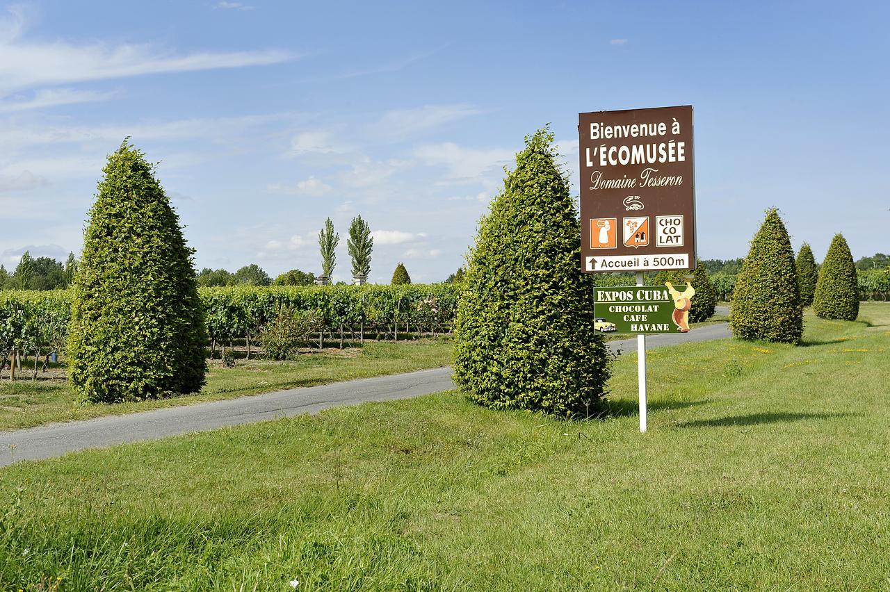 Logis Des Bessons Bed & Breakfast Migron Exterior photo